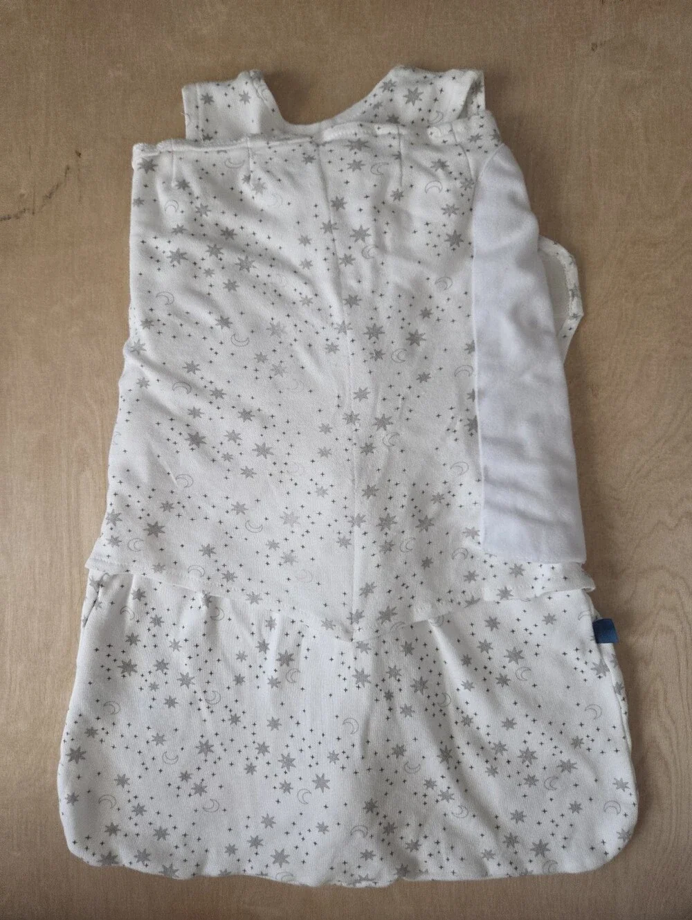 Halo Baby Sleep Sack Swaddles White with Gray Star And Solid Cream